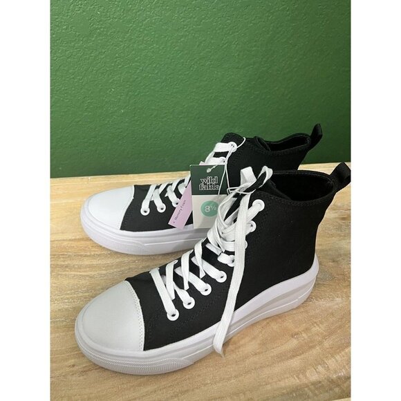 Universal Thread Black High-Top Sneakers with Canvas Upper - Picture 2 of 6
